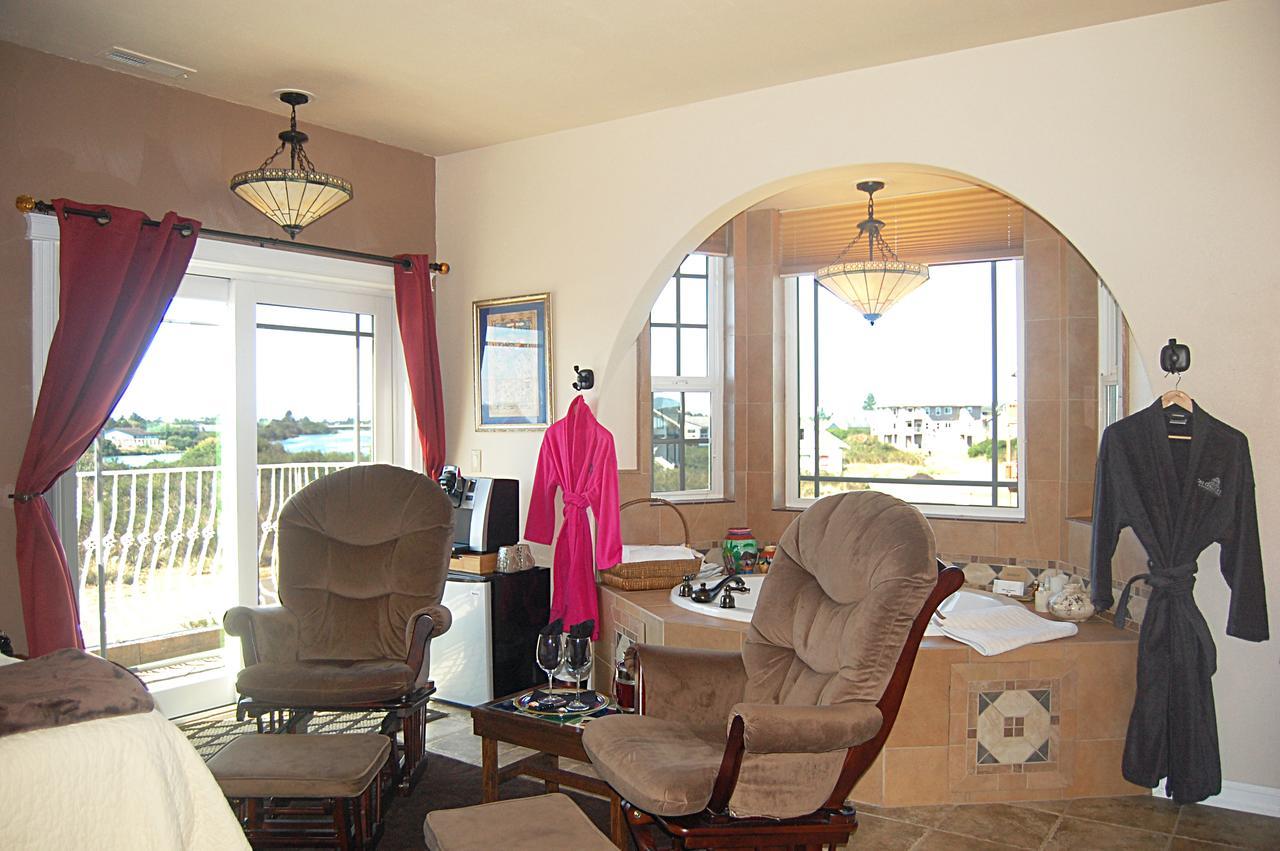 Collins Inn & Seaside Cottages (Adults Only) โอเชียนชอร์ส ภายนอก รูปภาพ
