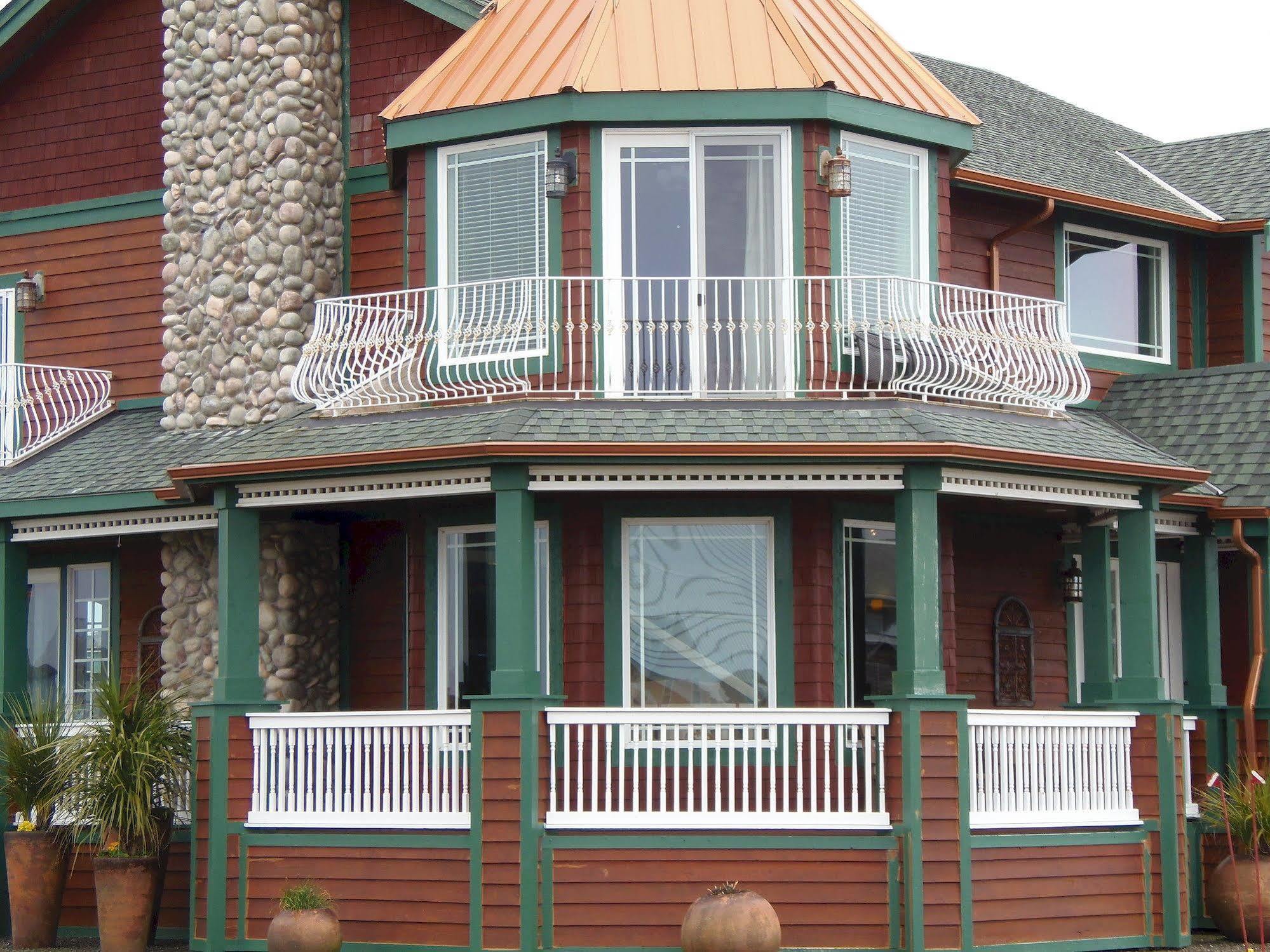 Collins Inn & Seaside Cottages (Adults Only) โอเชียนชอร์ส ภายนอก รูปภาพ