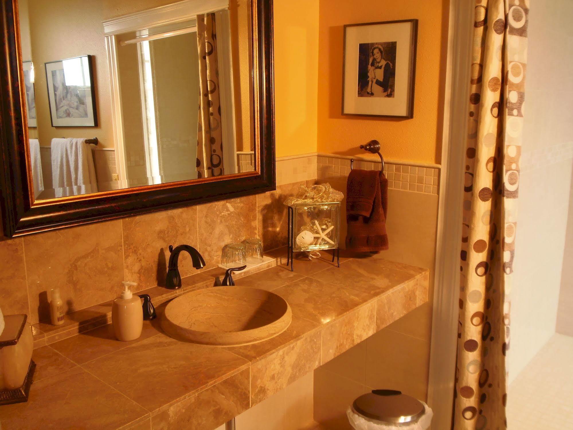 Collins Inn & Seaside Cottages (Adults Only) โอเชียนชอร์ส ภายนอก รูปภาพ