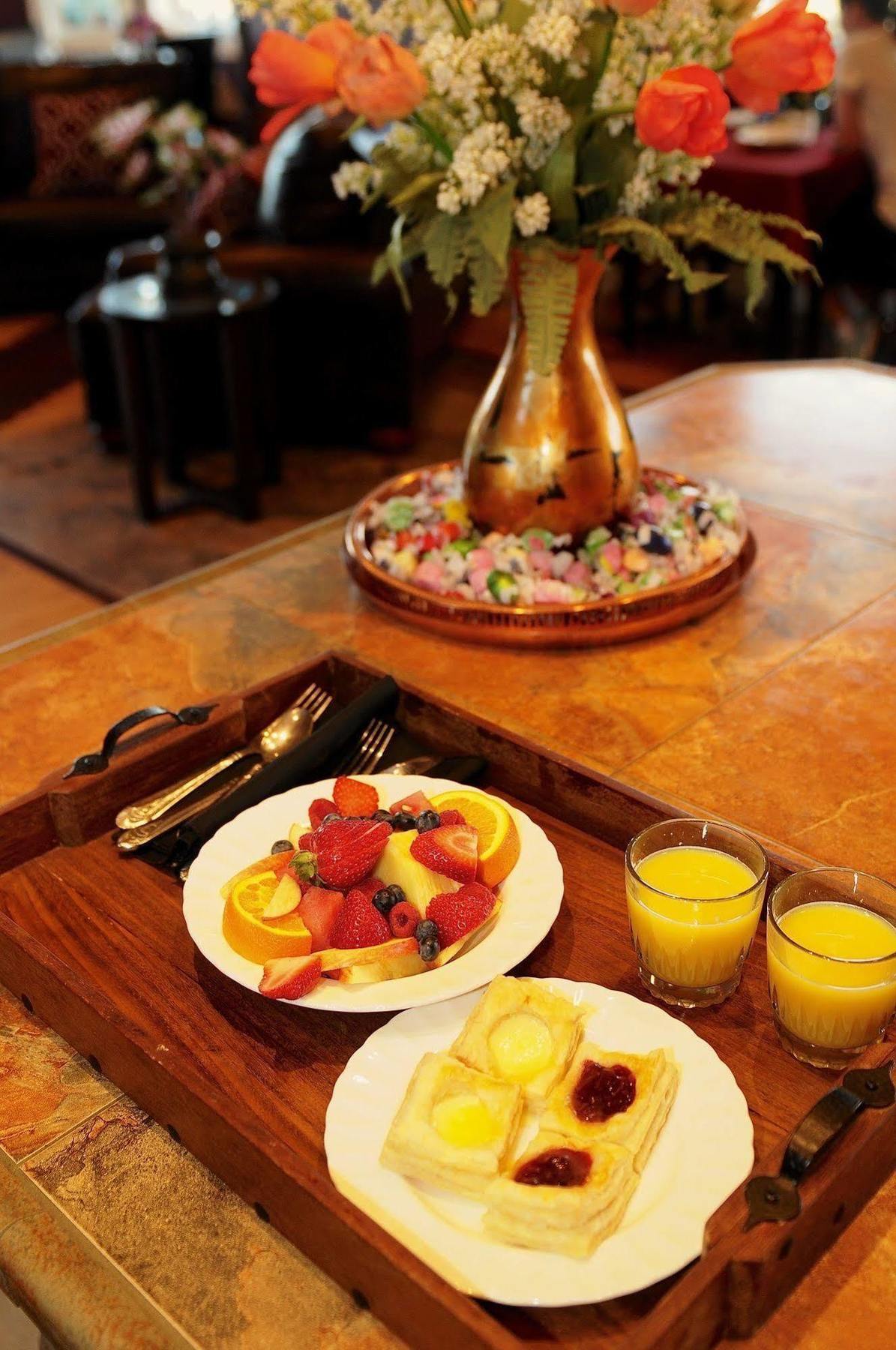 Collins Inn & Seaside Cottages (Adults Only) โอเชียนชอร์ส ภายนอก รูปภาพ